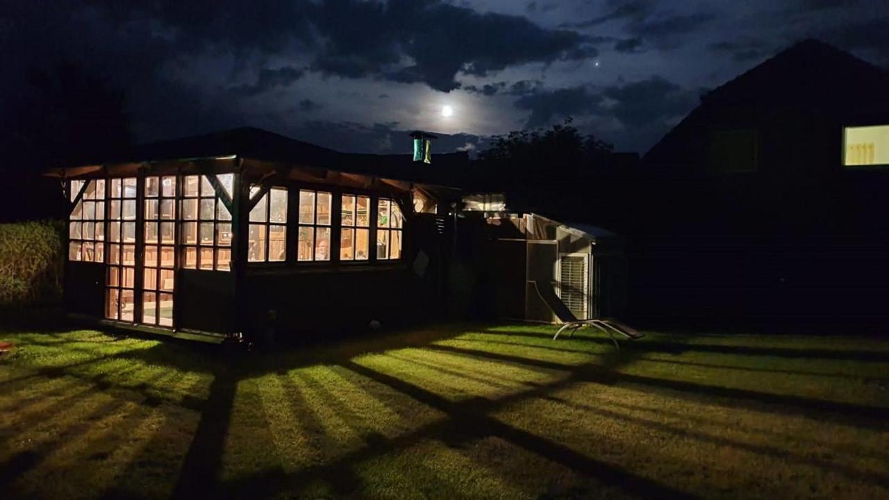 شقة فيسينبيرغ  في Ferienhaus Mit 2 Fewo In Mecklenburg المظهر الخارجي الصورة
