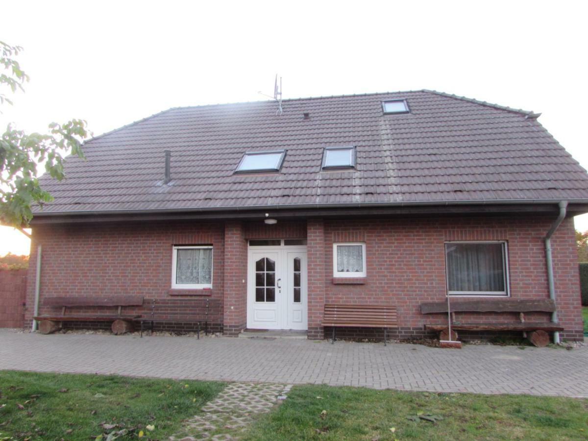 شقة فيسينبيرغ  في Ferienhaus Mit 2 Fewo In Mecklenburg المظهر الخارجي الصورة
