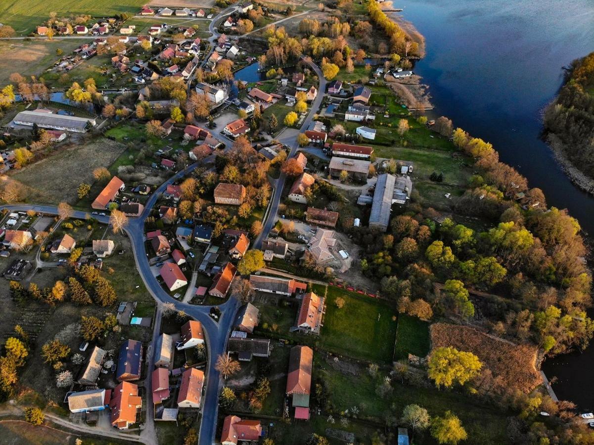 شقة فيسينبيرغ  في Ferienhaus Mit 2 Fewo In Mecklenburg المظهر الخارجي الصورة